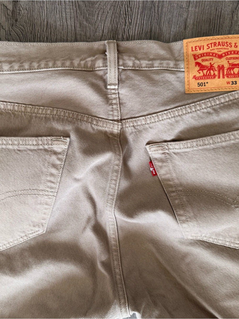 Levi’s 501 original fit jeans tan beige khaki men’s W33 L27 (hemmed)